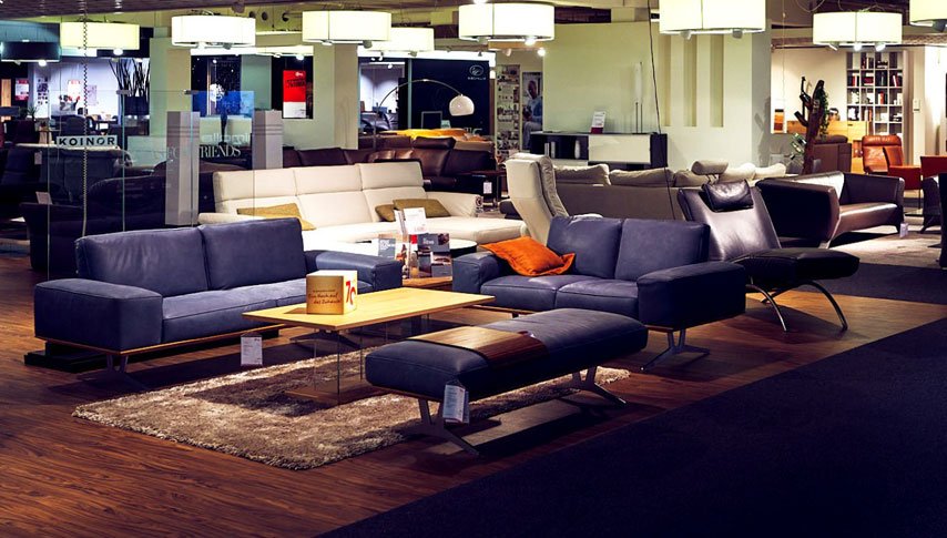 Egal, ob ein Sofa zum Entspannen, ein Sessel zum Lesen oder eine Designer-Couch – wir haben eine große. Unsere Einrichtungsberater geben Ihnen gerne Tipps