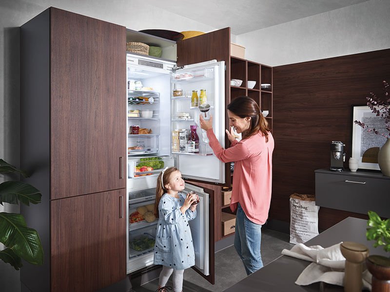 Samsung Kühlschrank mit Gefrierschrank vollintegriert